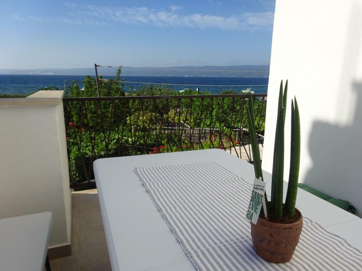 Apartment Duce Omiš Exterior foto
