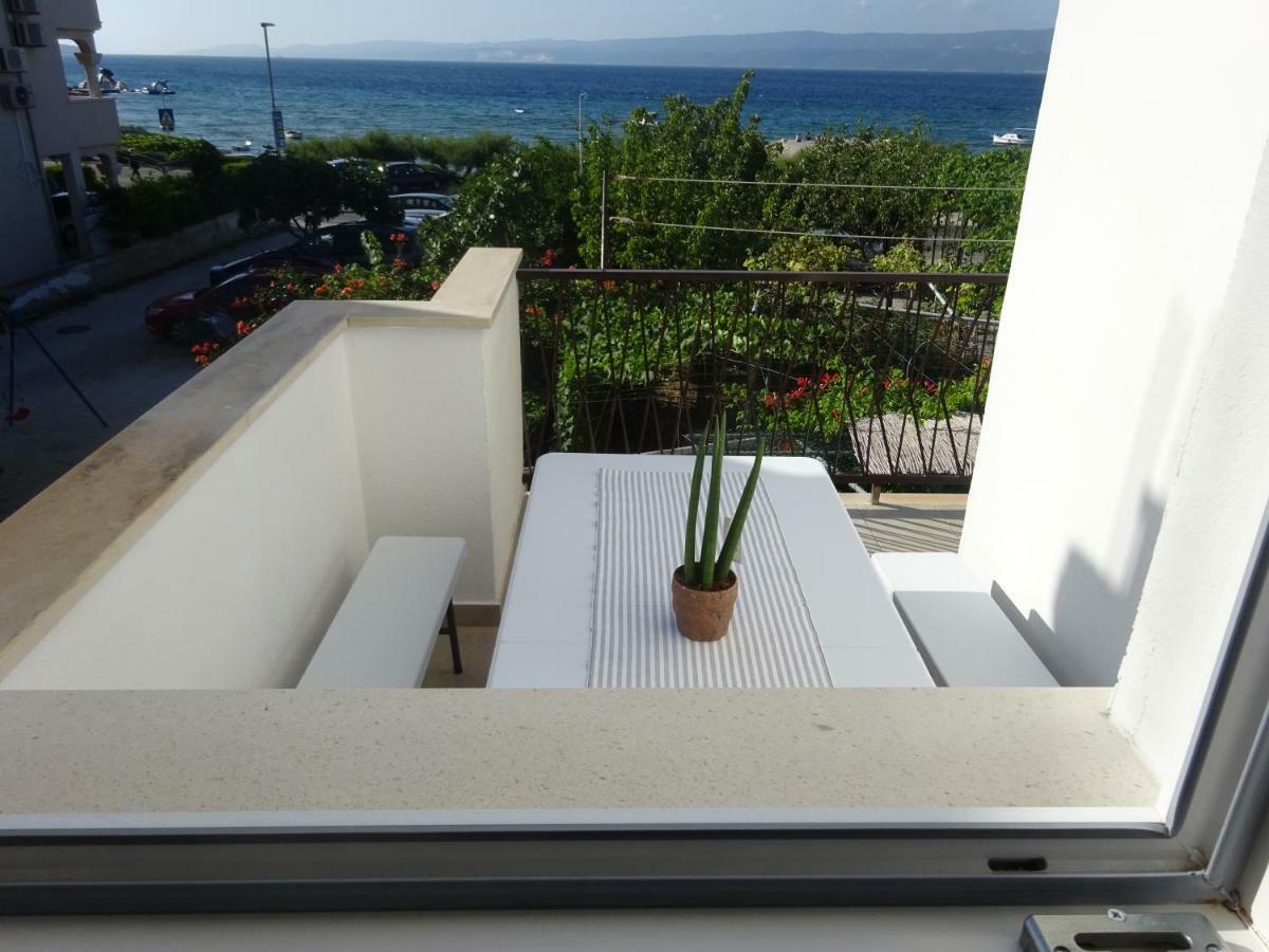 Apartment Duce Omiš Exterior foto